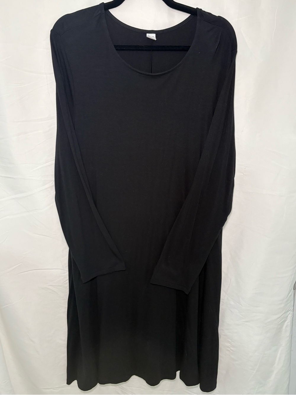 Old Navy Black Long-Sleeve Scoop Neck Tunic Dress